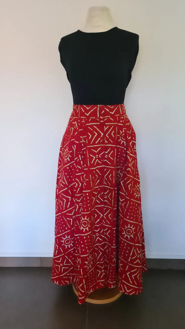 Jupe longue en wax  | Jupe en tissu africain rouge motif bogolan AUDREY